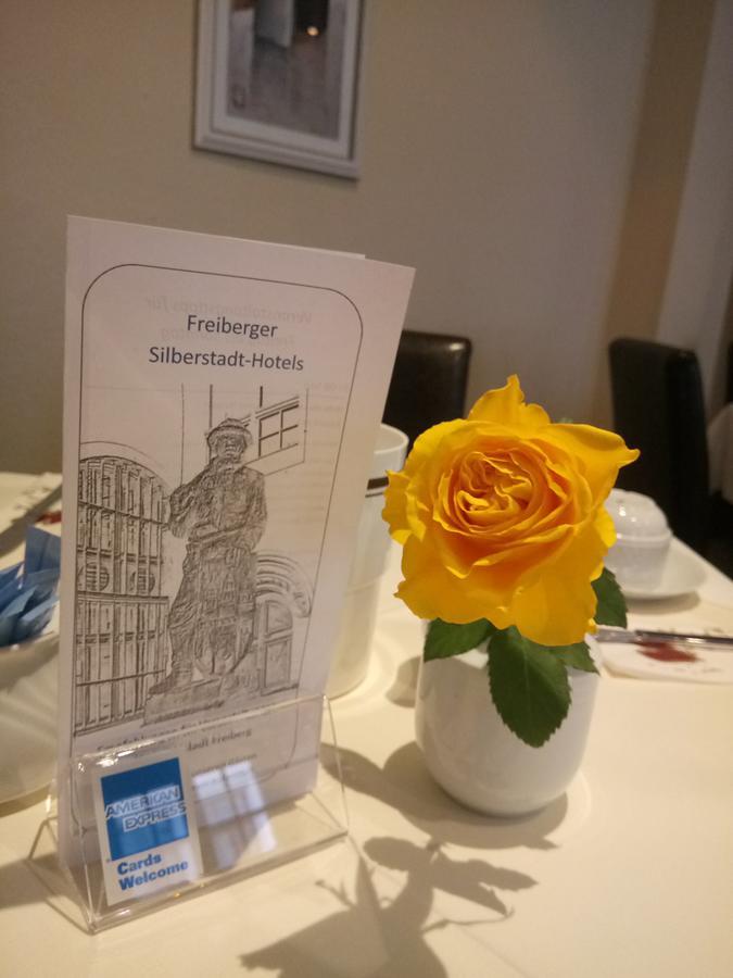Hotel Am Obermarkt Freiberg Exteriör bild